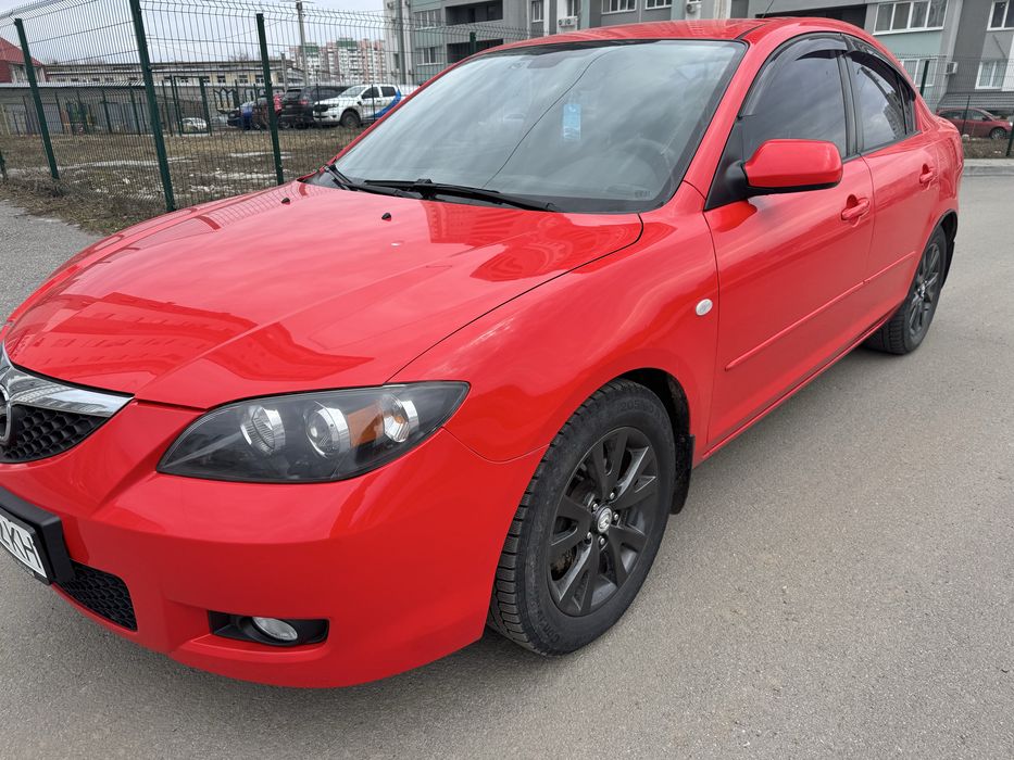 Продам Mazda 3 коробка автомат