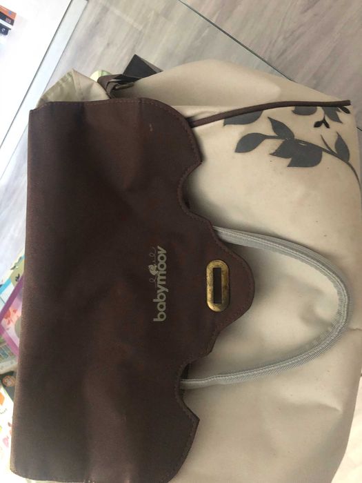 Conjunto de 2 malas para transporte de utilitários para bebé.