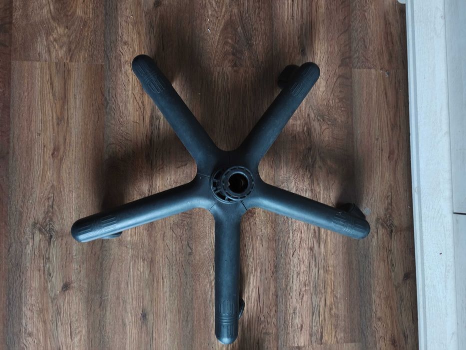 Крестовина под офисное кресло пластик/металл