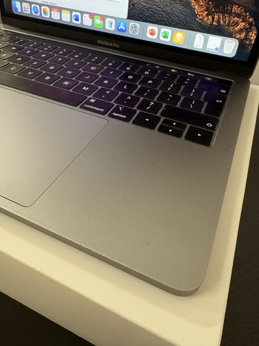 MacBook Pro 13”  i5  8/128 GB / 2019 / Touch Bar