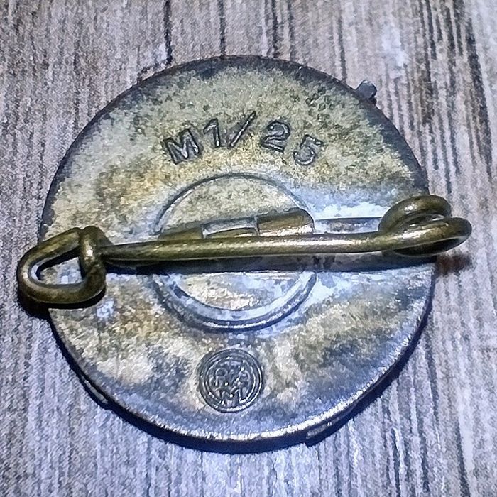MILITARIA III Reich Pin de tiro  Segunda Guerra Mundial