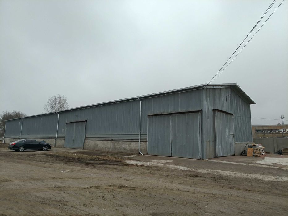 Здамо в оренду  металевий ангар