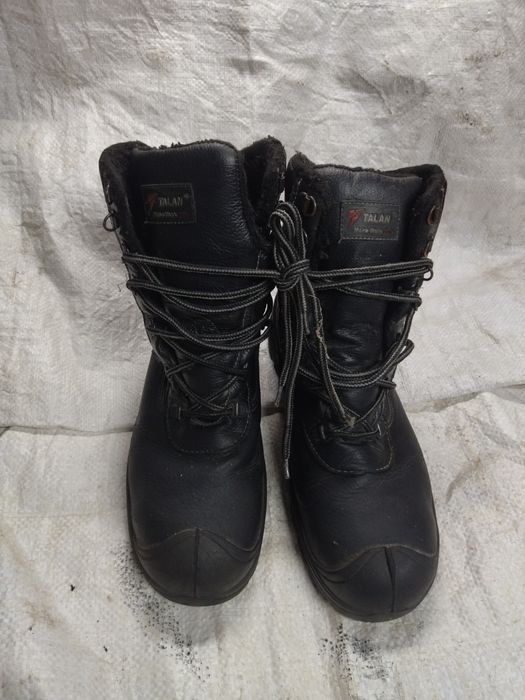 Продам туфли берцы рабочие