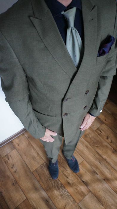 Garnitur Nowy Dwurzędowy Farah Roz. 40 Kol. Khaki Tailoring Fit