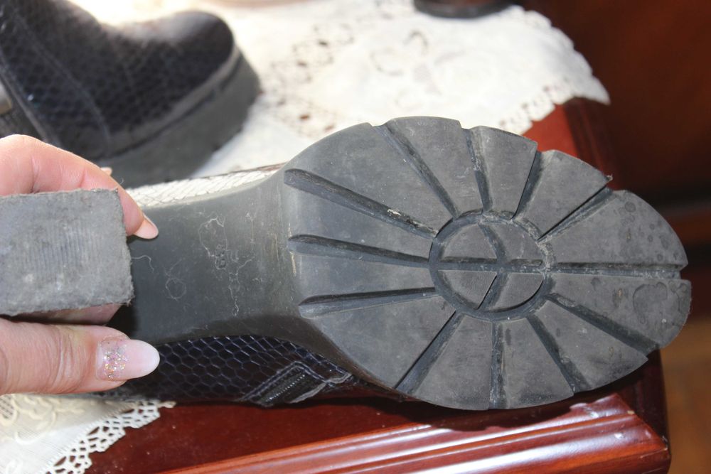 Кожаные туфли - ботинки