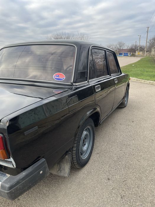 Ваз 2107 черная.