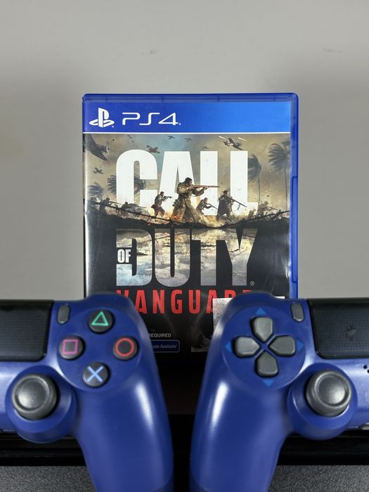Playstation 4 ( PS4 )