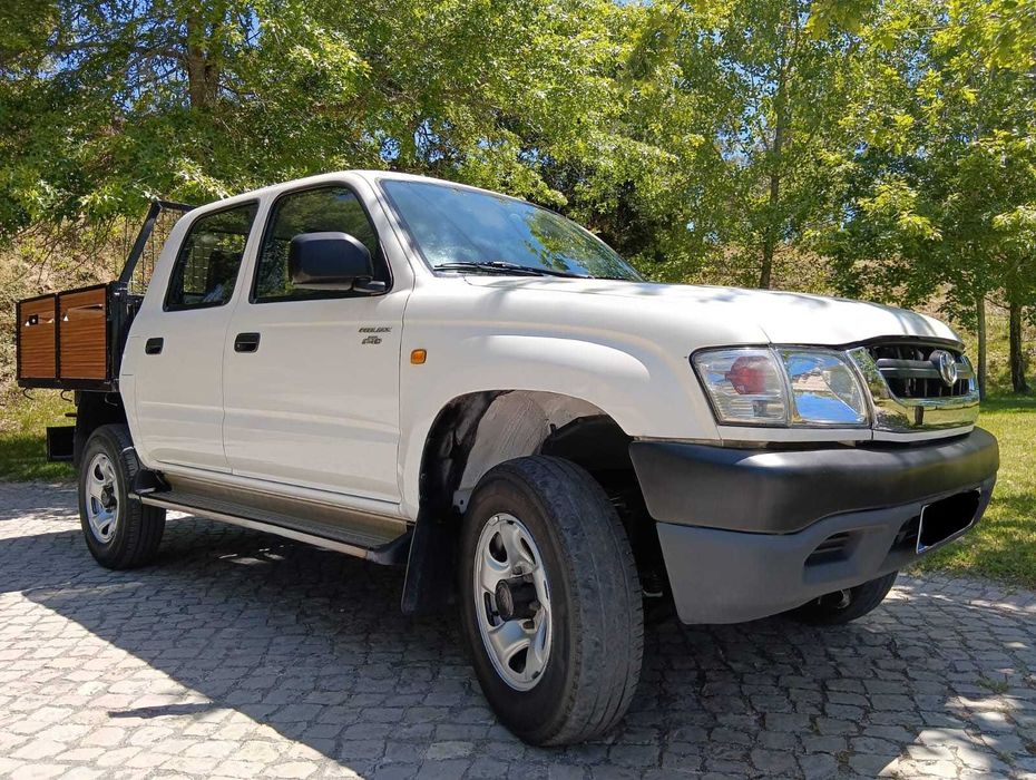 Toyota Hilux D4D  4x4 cabine dupla ano 2004 com IVA dedutível