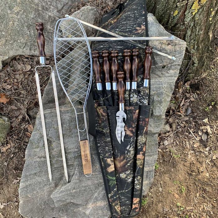 Шампури у чохлі МИСЛИВЕЦЬ BS42 Набор шампуров с деревянной ручкой