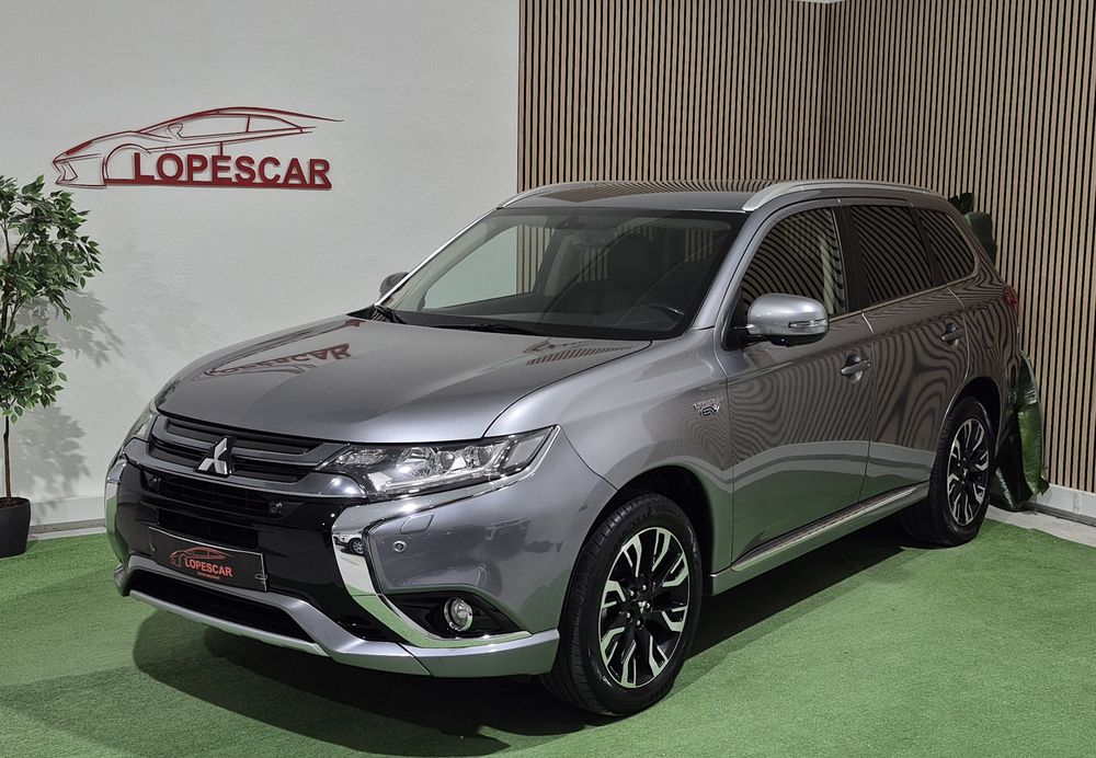 Mitsubishi Outlander 2.0PHEV - 94.000KM | GARANTIA | NACIONAL | PLUG-IN - 4WD - AUTO