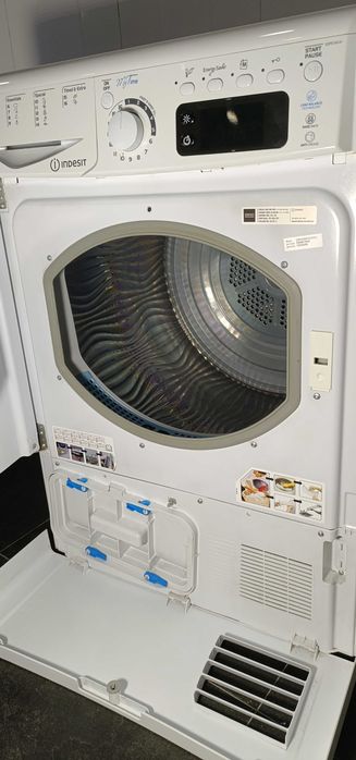 Máquina de Secar Roupa / Secadora Indesit Bomba de Calor 8kg  - 100% Funcional - Entrega Incluída