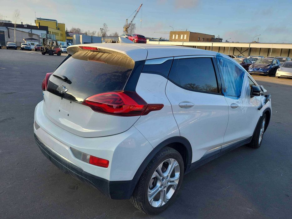 Chevrolet bolt Розбірка Авто Разборка шрот запчастини Шевроле болт запчасти батарея двері ляда ліхтар диски фара бампер скло редуктор инвертор
