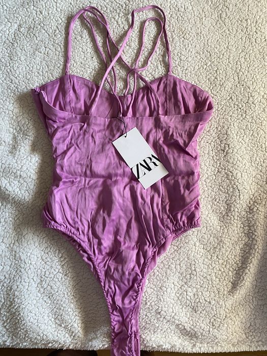 Body cor de rosa novo com etiqueta