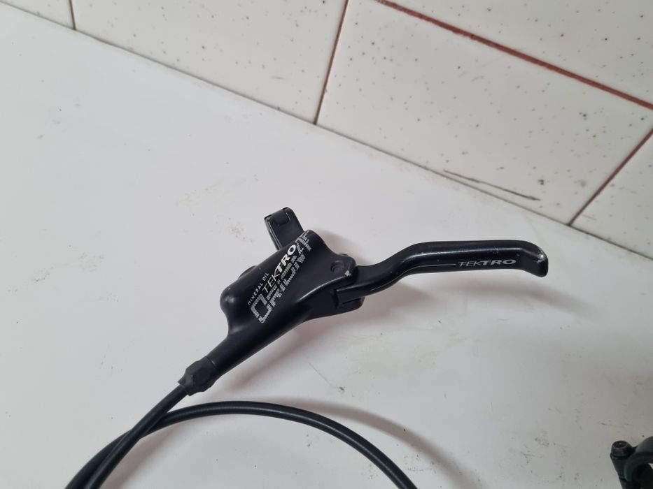 Travoes tektro 4 pistoes