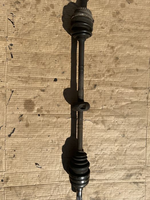 Полуось опель вектра б 1.8 бенз