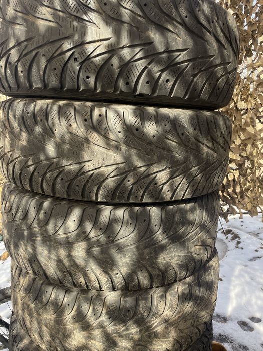 Продам резину 245/70R16