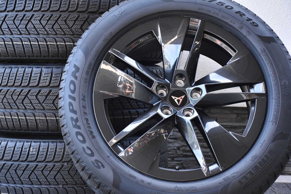 Nowe koła zimowe OEM Audi Q4 Sportback e-tron VW ID.4 ID.5 ID.6 SKODA ELROQ ENYAQ PEAQ CUPRA Tavascan 19" Pirelli