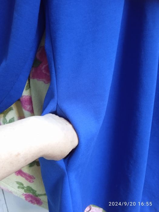 Синяя пайта с капюшоном 52р