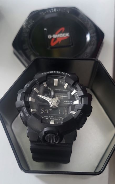 Casio G-Shock GA-700