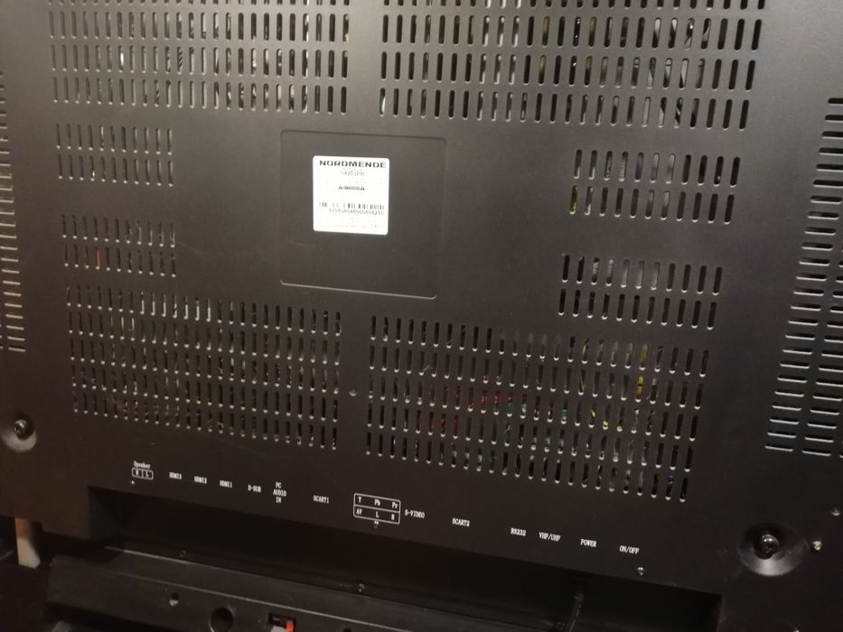 Telewizor używany z Pilotem