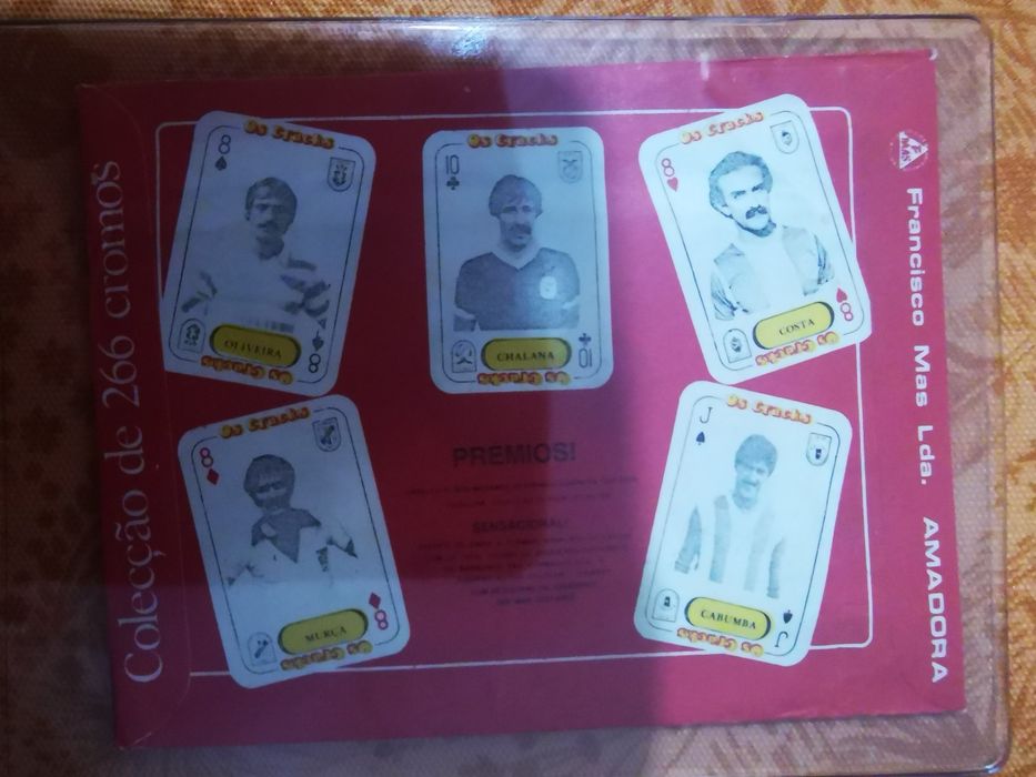 Saqueta OS CRACKS futebol 82 e 83 por abrir