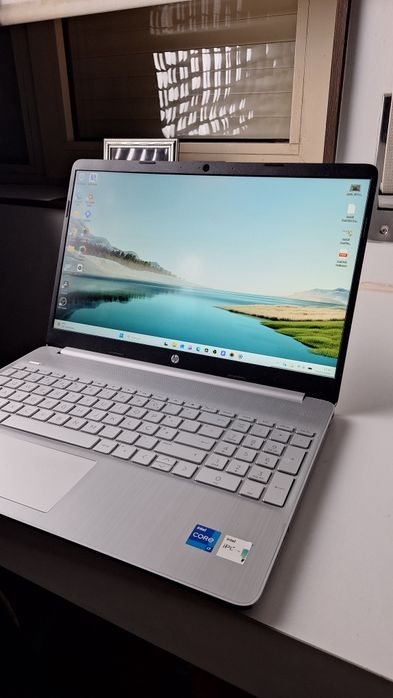 HP 15s | i7 | 16GB RAM | 1TB SSD | Com Fatura