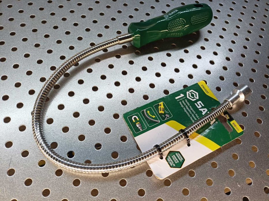 Chwytak magnetyczny elastyczny 510 mm / 2 kg Sata ST64102ST