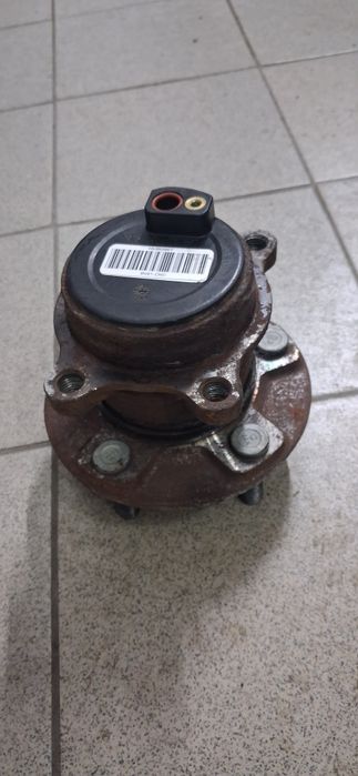 Ford Focus 3 задня ступиця з ABS