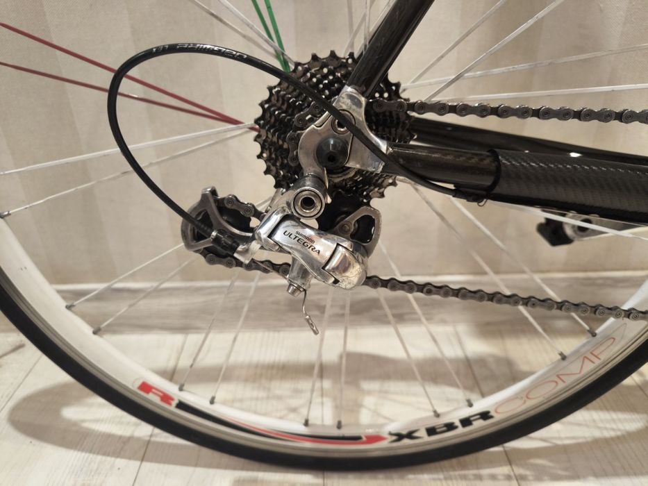 Шосейний карбоновий велосипед Kuota Kharma