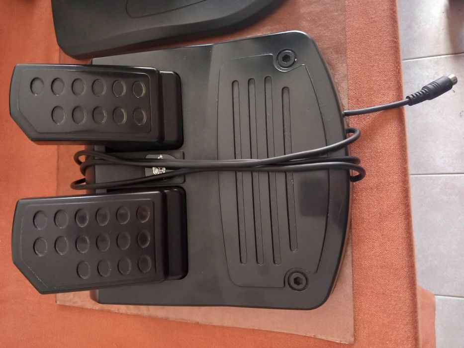Volante McLaren p/ PS1/PS2 com Pedais e Manete - Testado e a Funciona