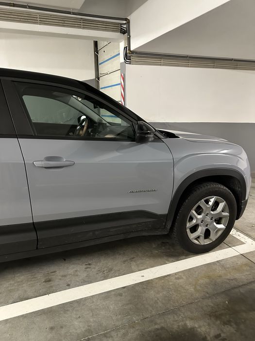 Jeep Avenger hibrido 20000 kms