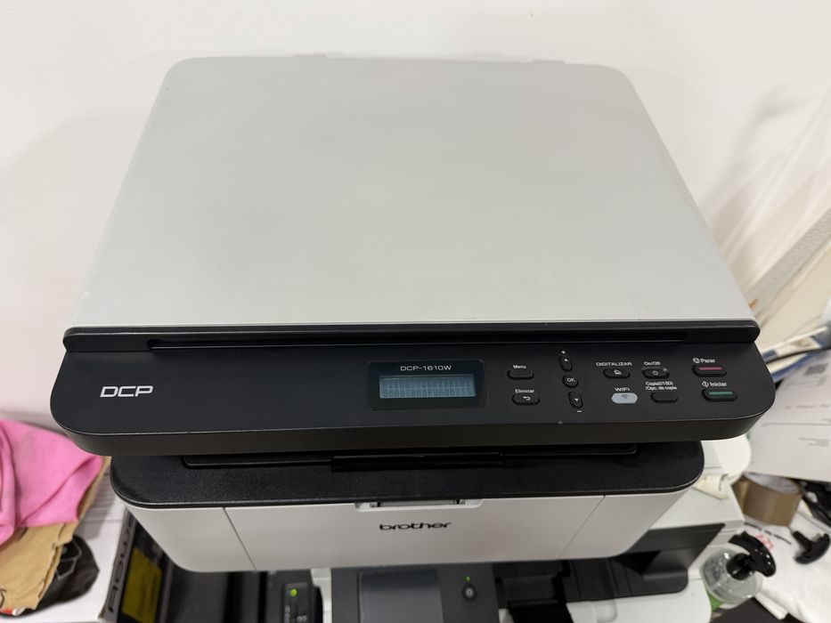 Impressora multifuncoes Brother - laser