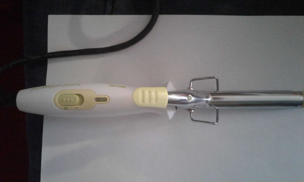 Плойка PHILIPS HP4657.