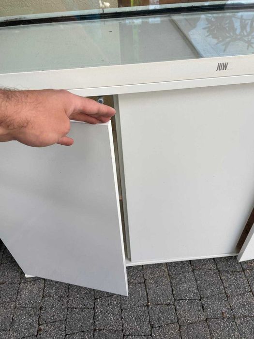 Akwarium JUVEL 240 l z szafką