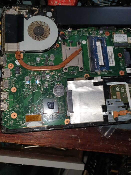 motherboard toshiba C55 processador celeron 1037, testada sem anomalia