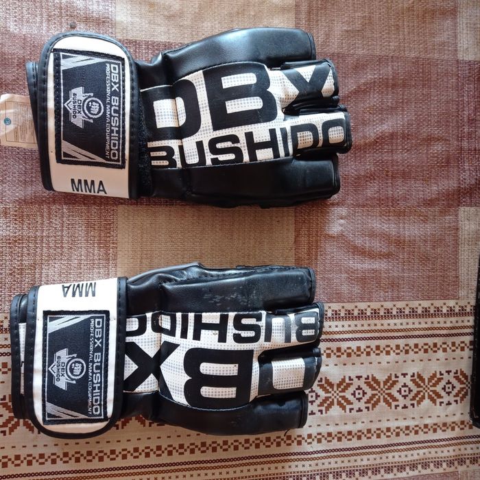 Rękawice mma/treningowe dbx bushido