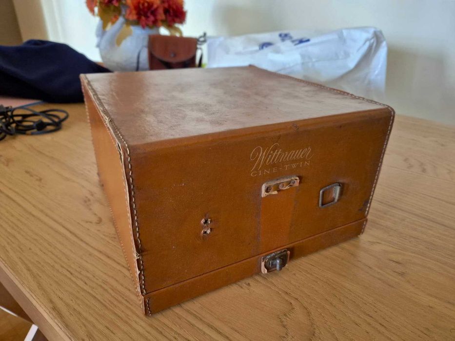 Wittnauer Cine-Twin WD 400 – Câmara/Projetor 8mm Vintage