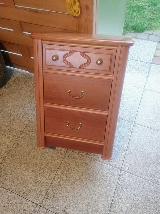 Szafki nocne 2 sztuki