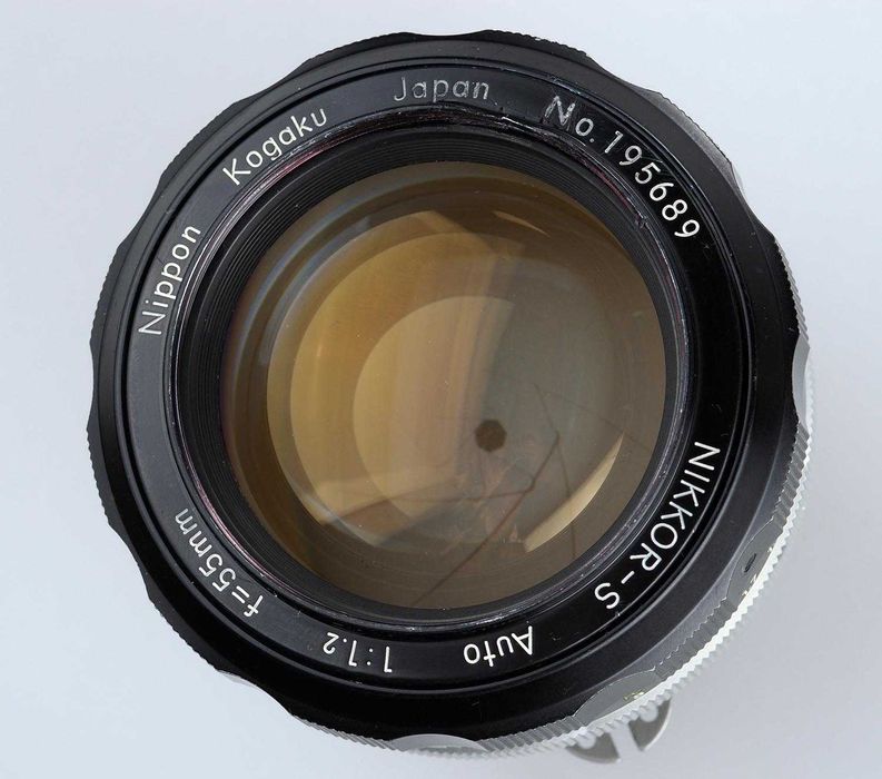 NikkorS 55/1,2 Ai надсвітлосильний вінтаж об’єктив з красивим малюнком