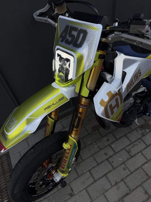 Husqvarna 450 FS supermoto motard 2022