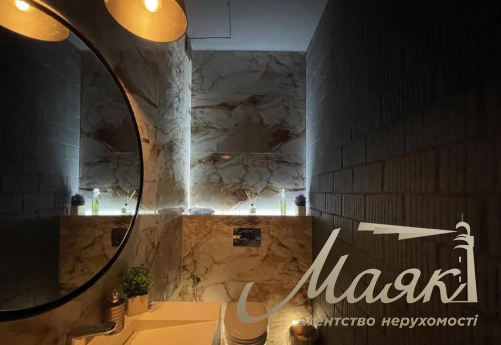 Аренда офиса Французский квартал 2 ул. Маккейна Предславинская Печерск