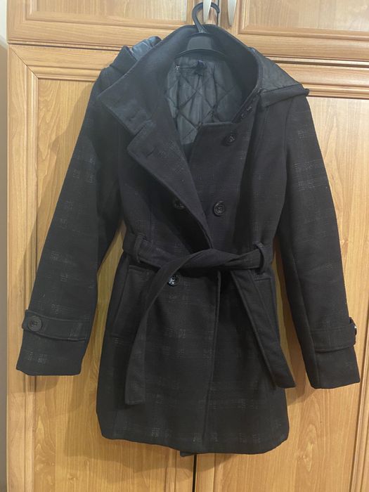 Zimowy płaszcz młodziezowy