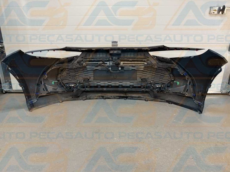 TOYOTA C-HR II Frente Completa 2 0 2 3 - 2 0 2 6