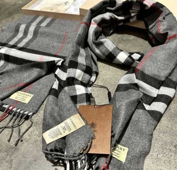 Шарф Барберри в подарочной упаковке Мужской шарф Burberry Grey