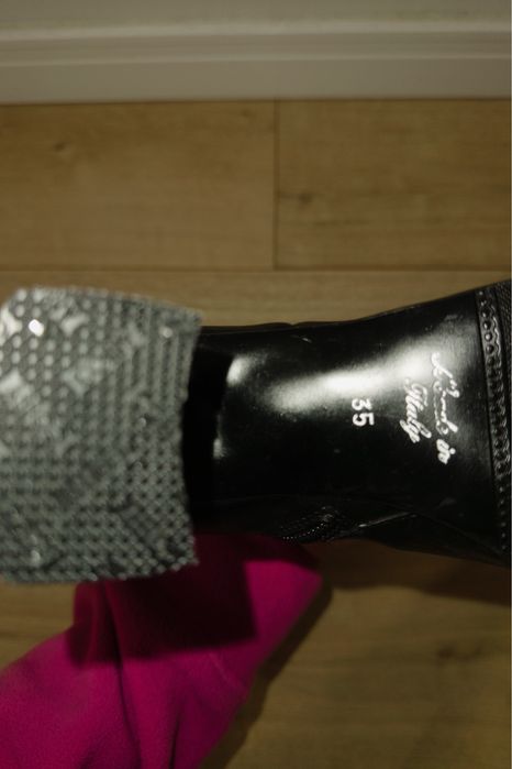 Чоботи шкіряні 35розмір