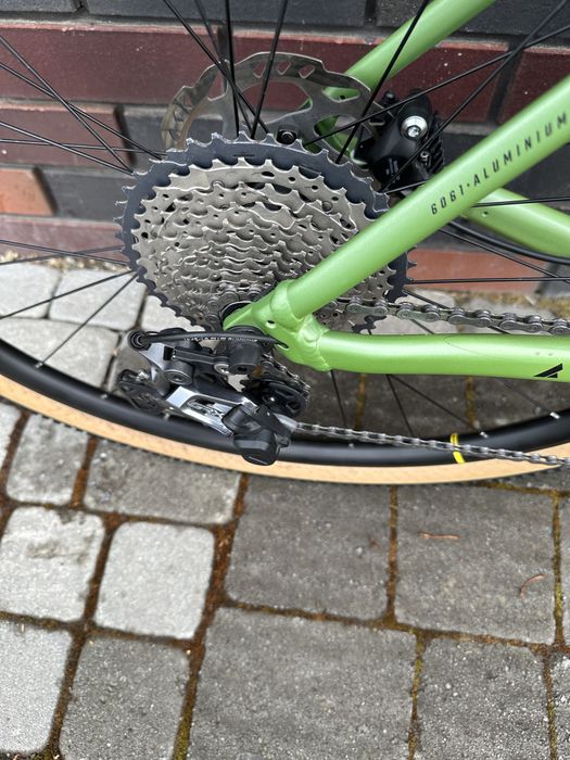 Bulls GRINDER 4 2025