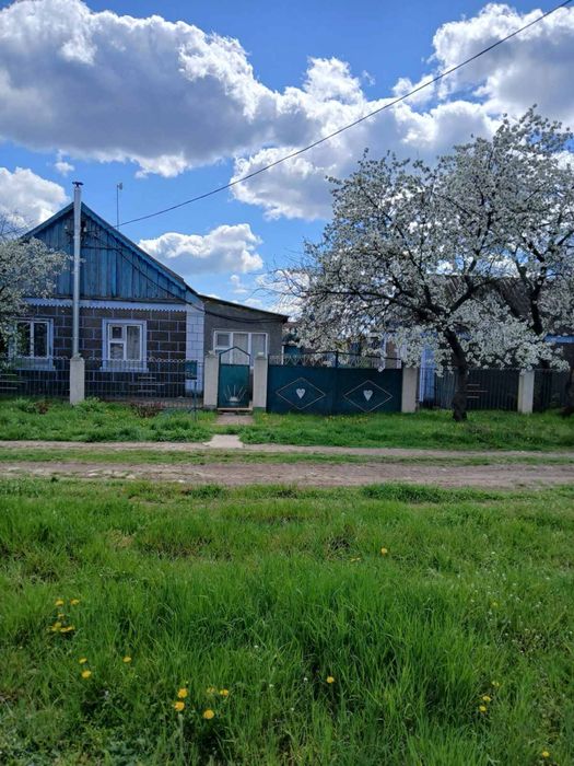 Продається приватний будинок
