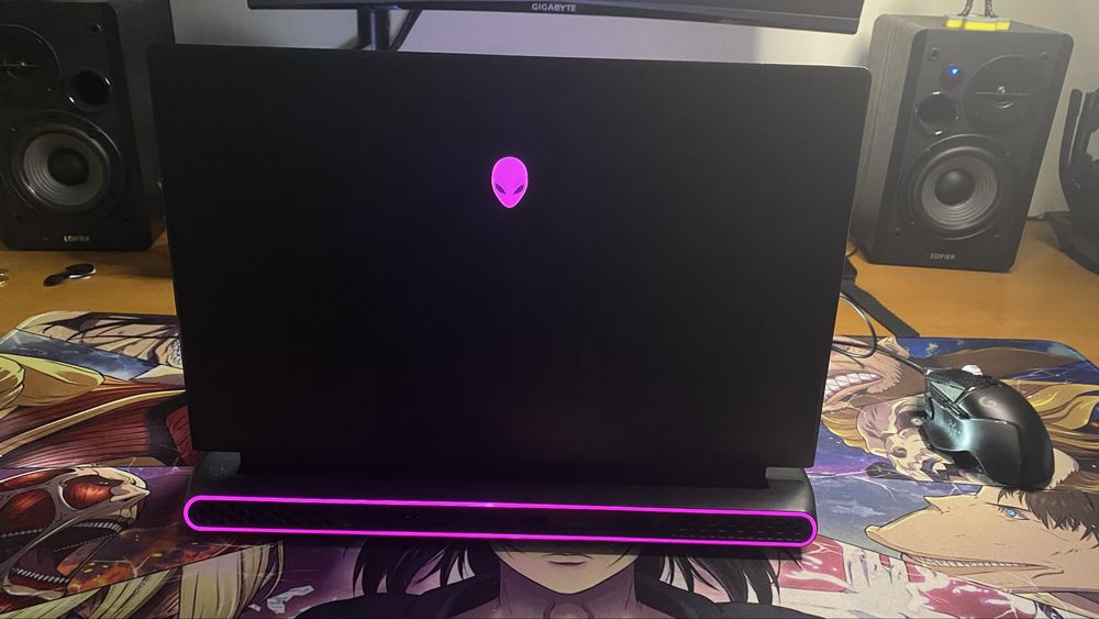 Alienware m15 r6