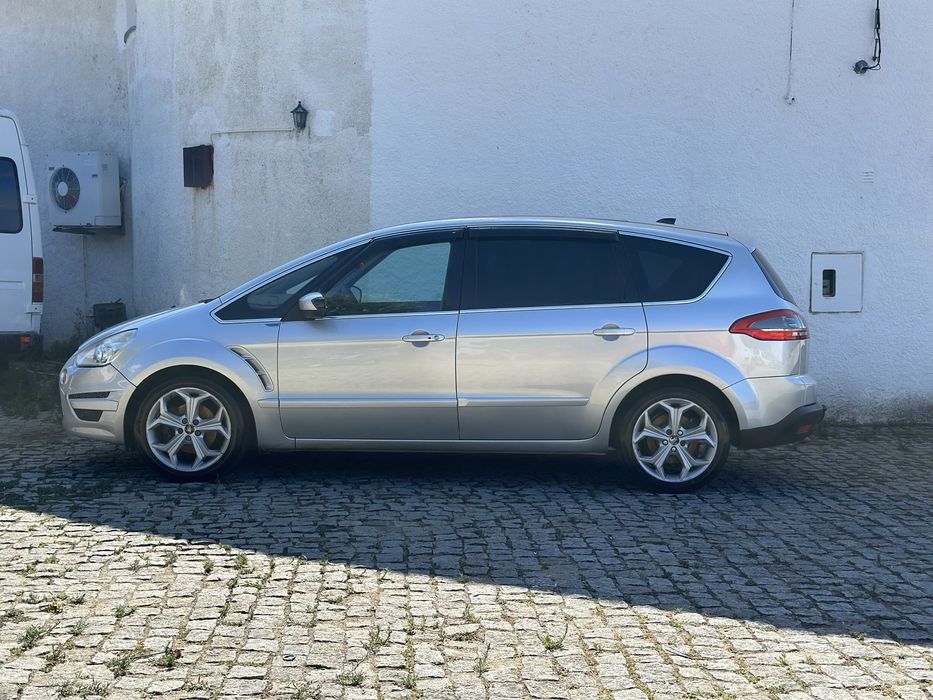 Ford S-Max titanium 7L 2011