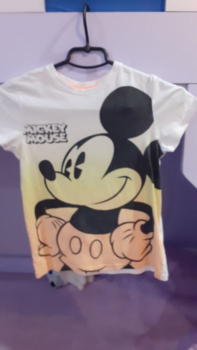 Різні футболки на хлопчика